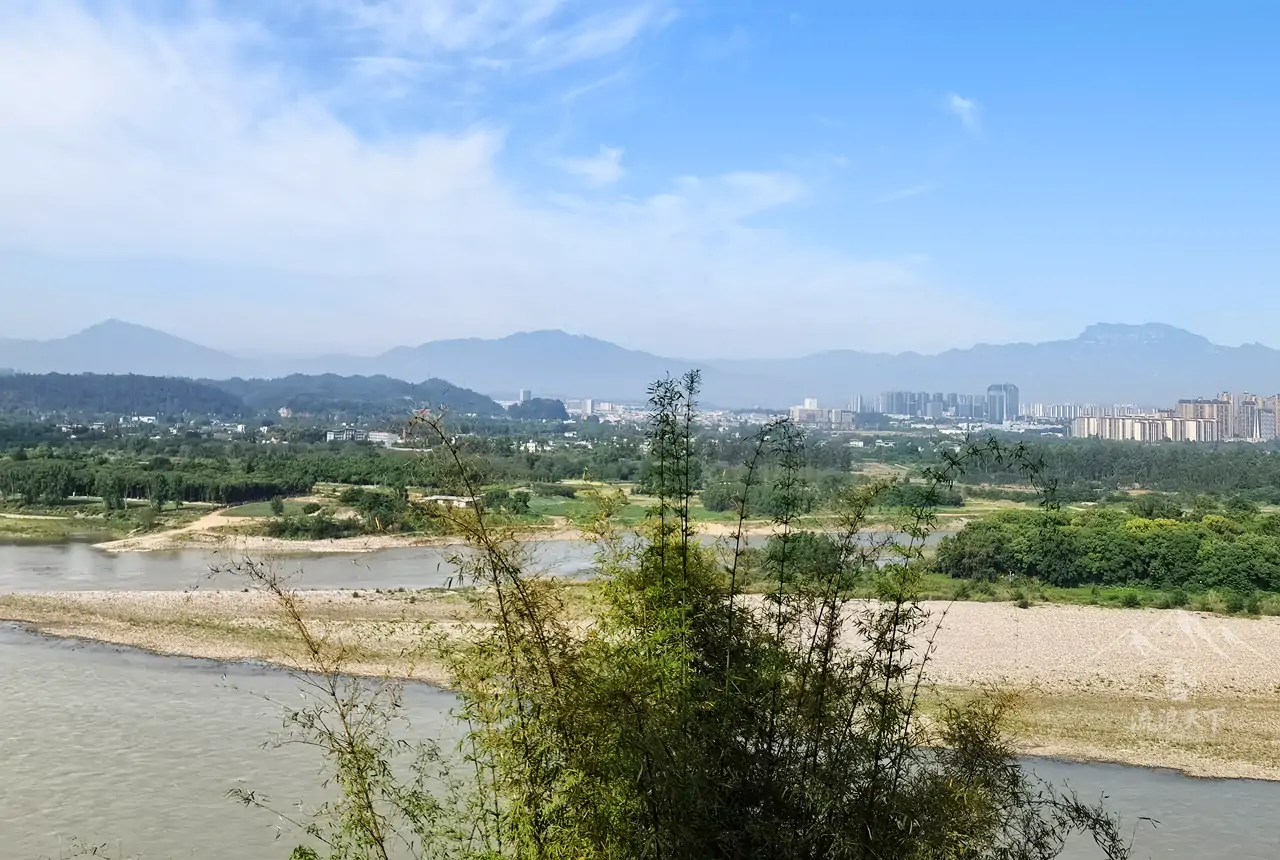 重庆民心佳园附近夜市